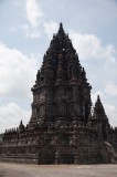 _mg_1143 Poor safety procedures while restoring the temple at Prambanan