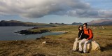 _mg_5650 Serene and Eu-Jin at the overlook above Ballyferriter, Dingle Peninsula